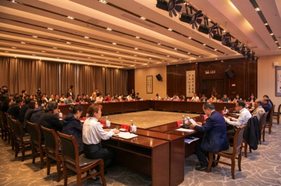 红会与习水县委县政府举办红色文化传承与创新发展座谈会
