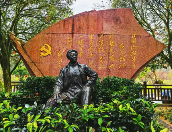 昆仑岩：赣南过年感悟