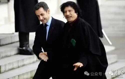 坑爹之王，终于去见他爹卡扎菲了！