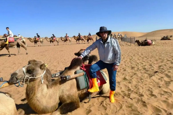 古巴眼科医生伊西德罗：爱上中国的“光明使者”