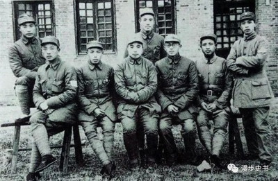 “死脑筋”黄克诚