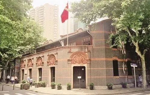 陈独秀和李大钊为何没有出席中共一大？
