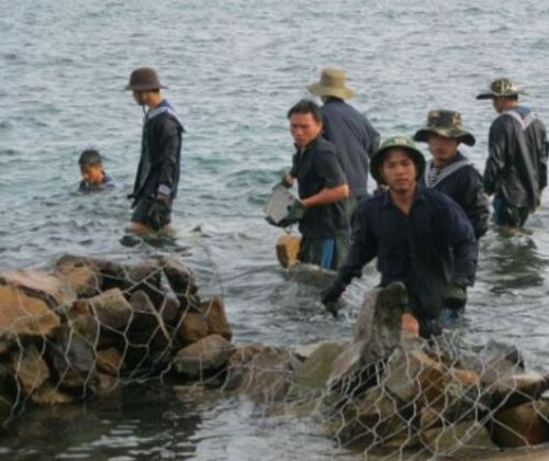 永暑礁长大了，110艘不沉的航空母舰镇守中国南海