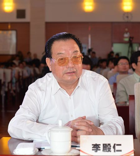 李殿仁:弘扬长征精神,切实做好当下