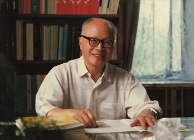 他是中国核物理“大佬”们的老师,三次错失诺奖,隐姓埋名只为……
