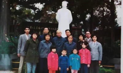 祖孙三代为人民