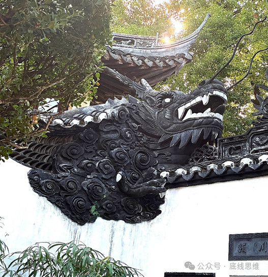 日本女教师：“当我真正站在日军侵华遗迹前，不禁为迟来的愧疚感到无地自容！”