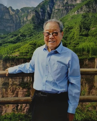 张全景同志遗体告别仪式在八宝山举行