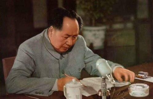 补上坚持人民民主专政这一课