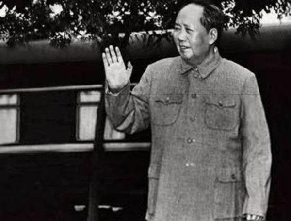 陈先义：如果毛主席今天还能站在天安门上