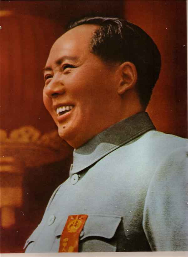 年少不知主席难，读懂毛选已中年