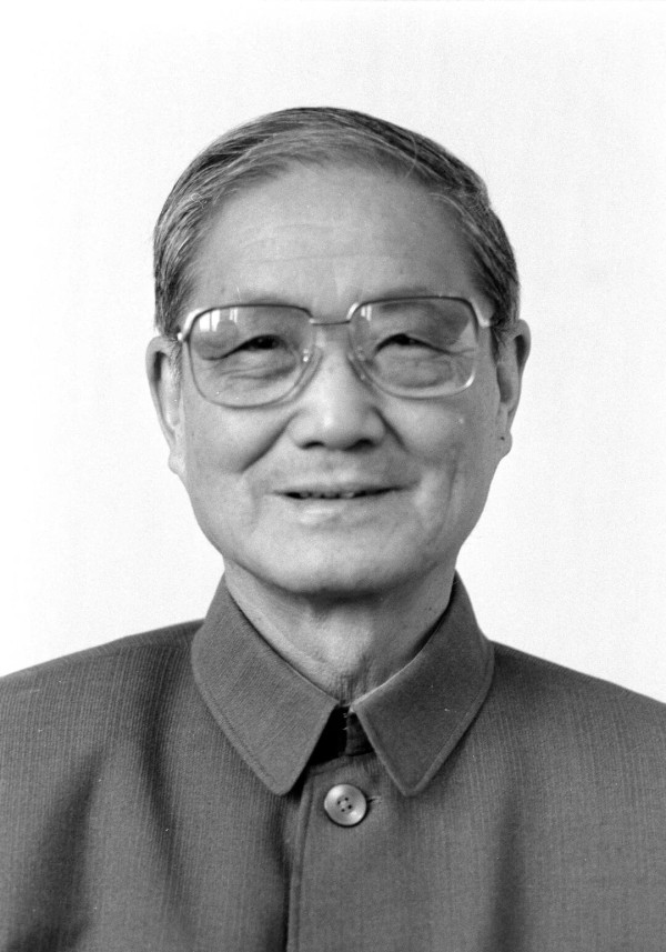 宋平同志生平
