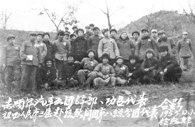 钢铁运输线上钢铁的兵