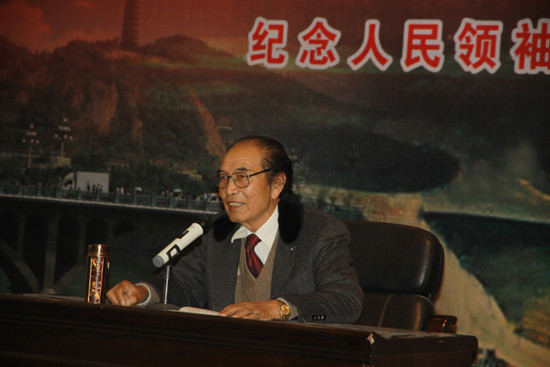 太阳最红，毛主席最亲