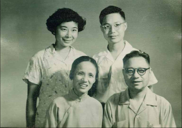 歼8II总设计师顾诵芬：“我把母亲给牺牲了”