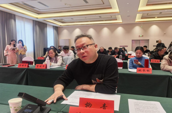 当好集体经济的“牛”和“马”，带领大伙儿大步奔向共同富裕