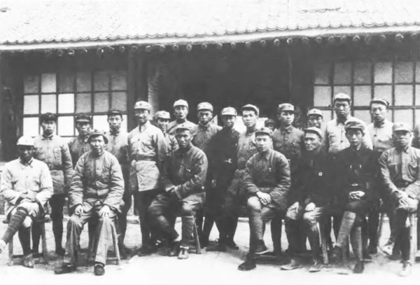 一生革命，半生从教，何长工在抗大的战斗征程