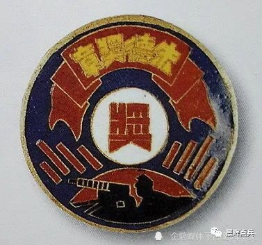 红军、八路军、解放军都有军功章,而志愿军为何有功无章?
