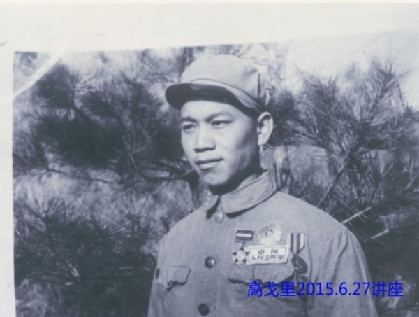 高戈里:“民主建军”致胜之旗——“白云山团”战旗天安门受阅的时代意义