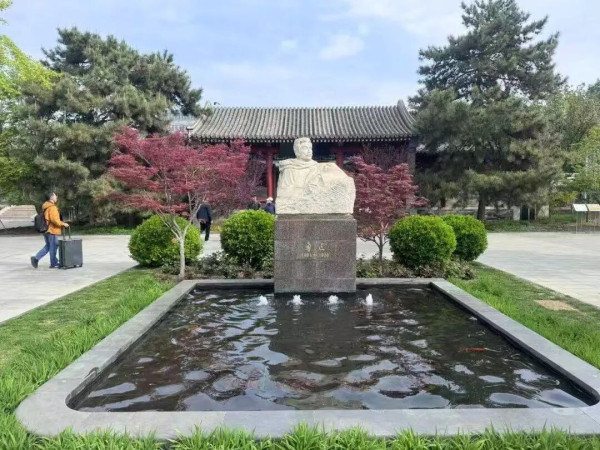 陈漱渝：播撒鲁迅精神的种子
