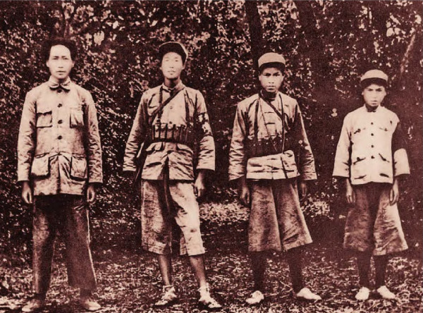 《采桑子·重阳》：毛泽东1929年的霜天心境