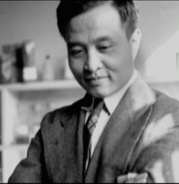 几十年前,那个登上《波士顿环球报》头版的青年是谁?