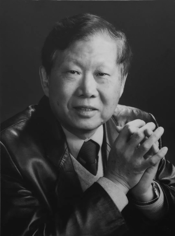 戏子岂能实现大国崛起?