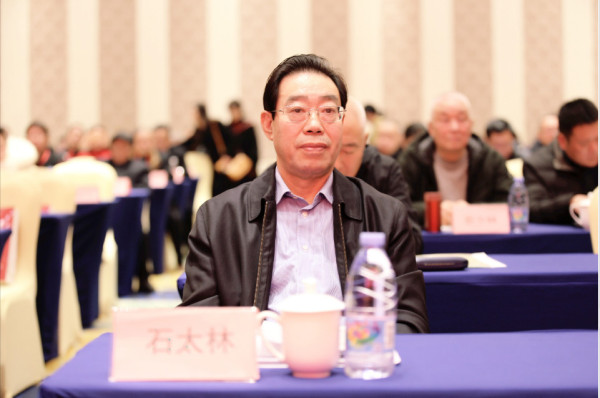四川省红色文化协会第二届会员大会暨红色资源利用与发展交流会在成都举行