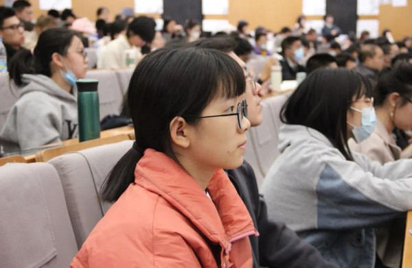 明德论坛 | 回顾:李慎明教授讲述建党百年的经验、成就与启示
