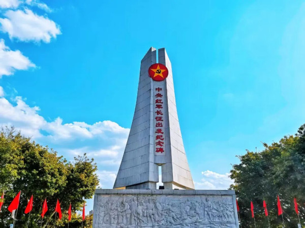 昆仑岩：赣南过年感悟