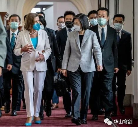 沙利文承认：佩洛西2022窜台，使美国付出了惨痛代价！