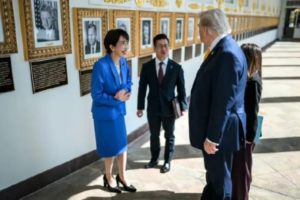 高市谄媚外交,日本集体破防