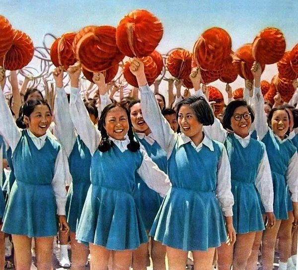 毛主席时代的美女:青春质朴健康