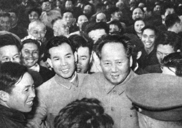 梅桂馨：深情回忆一生八见毛主席