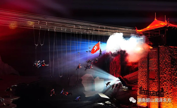 五一国际劳动节源于欧美却被淡化，“劳动最光荣”在中国叫得最响