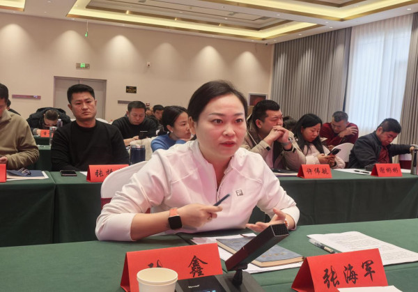 当好集体经济的“牛”和“马”，带领大伙儿大步奔向共同富裕