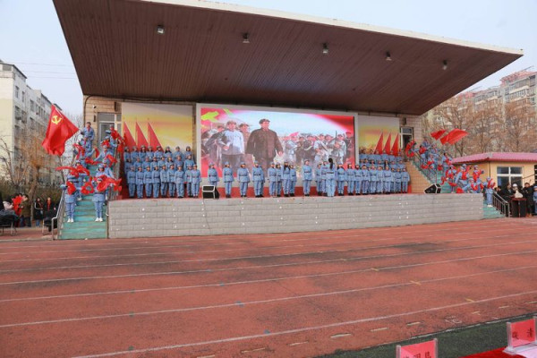 滦州市第三中学纪念毛主席诞辰126周年展演