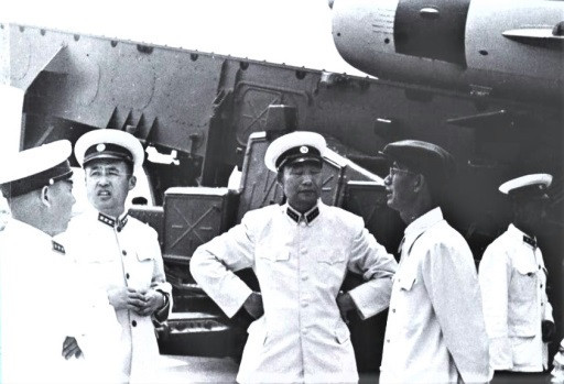 周希汉将军与核潜艇工程:累死不作“外行人”