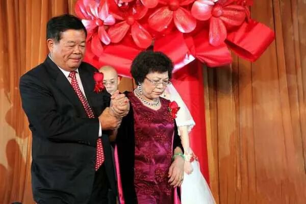 我希望中国能多一些像曹德旺这样的民族企业家!