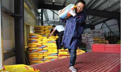 风吹麦浪,供销合作社农业社会化服务组织尽显身手!