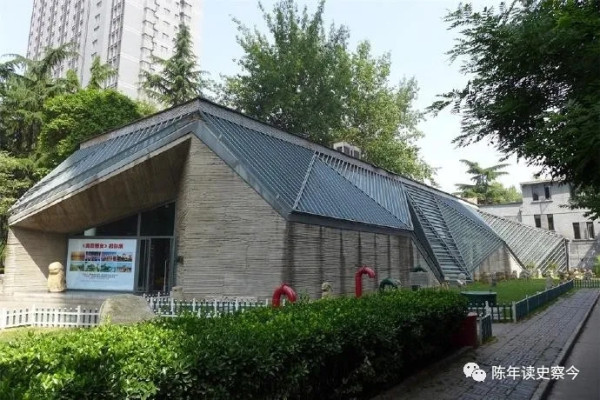 贾平凹是缺乏自知之明的农民文学企业家