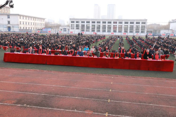 滦州市第三中学纪念毛主席诞辰126周年展演