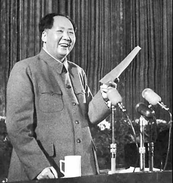毛主席的群众语言：“借了土豪的钱不要还”“讨老婆不要钱”