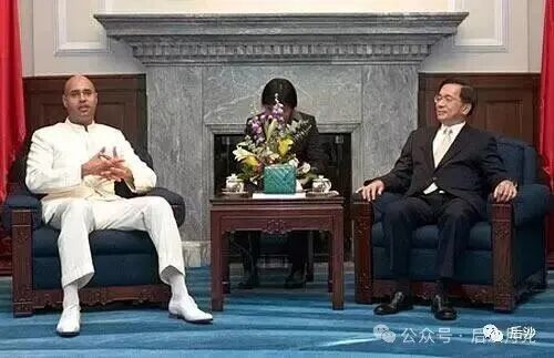 坑爹之王，终于去见他爹卡扎菲了！