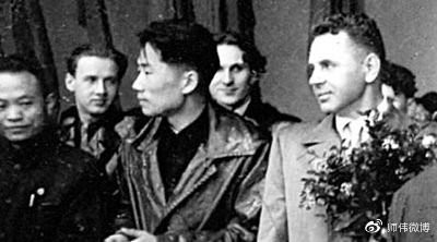 师伟：毛岸英评传