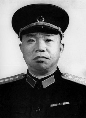 陈先义：大别山的周大娘