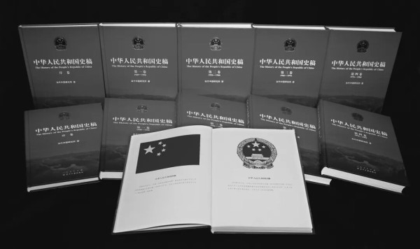 一个编辑眼中的邓力群