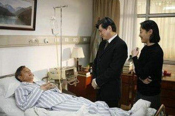 从“杨振宁之问”看邓稼先们的伟大!