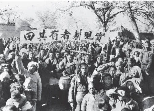 李革新：不能以地主阶级中“有好人”而翻土改的案