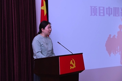 红会举办长篇军旅小说《天安门第一方阵》研讨会